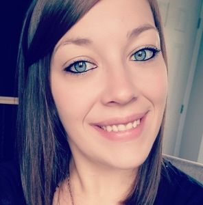 Meet your Posher, Catherine